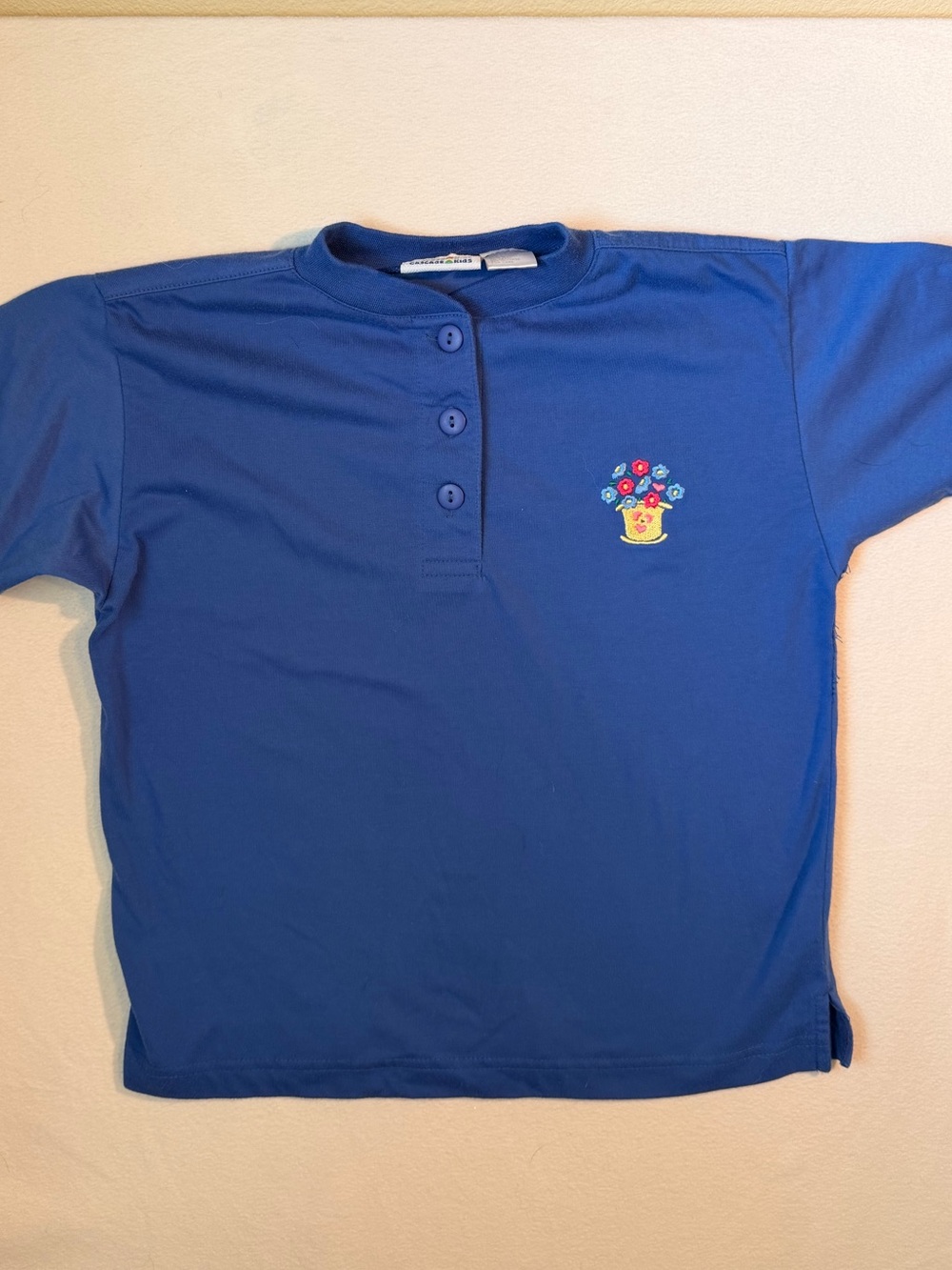 Vintage Kids Blue Purple Short-Sleeve Henley Shirt with Floral Patch